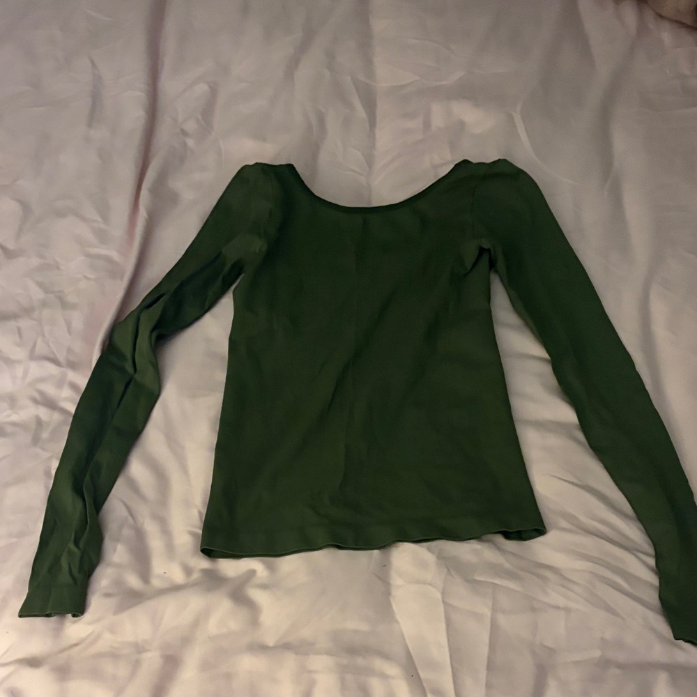 Women's Olive Scoop Neck Long Sleeve Top